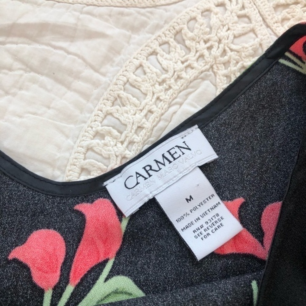 Carmen Marc Valvo Black Floral Bell-Sleeve Blouse with Red and Green Print - Picture 3 of 12